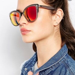 👗2/$50👗Quay Australia Mirror Sunglasses Like New